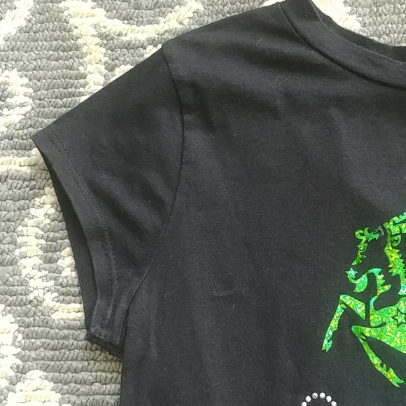 👕FREE W PURCHASE/JUST ADD TO BUNDLE - Picture 3 of 5